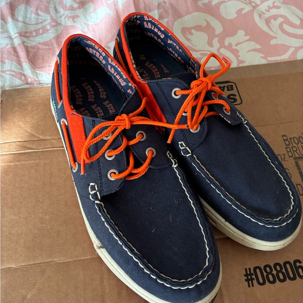Eastland Navy and Orange Slip-On Loafers - Picture 5 of 10